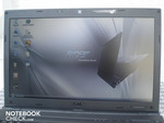 Outdoor use of the Acer TravelMate 8571(maximum brightness)