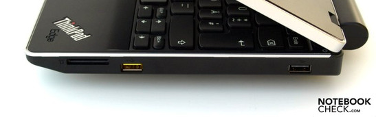 Right right: card reader, powered USB 2.0, USB 2.0