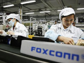 Foxconn is developing Wireless Charging moduls for next years iPhone. (Image: Geek.com)