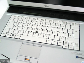 Fujitsu-Siemens Celsius H240 Keyboard