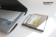 Fujitsu builds, for example, a modular extension slot in as a business feature, which can be equipped with a DVD drive, hard disk or supplementary battery.