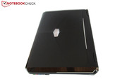 The Deviltech 6700 is not one of the slimmest gamers with a 54 millimeter (2 inch) thickness.
