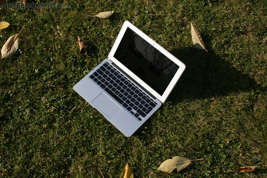 Review Apple MacBook Air 11 Inch 2010 Subnotebook - NotebookCheck 