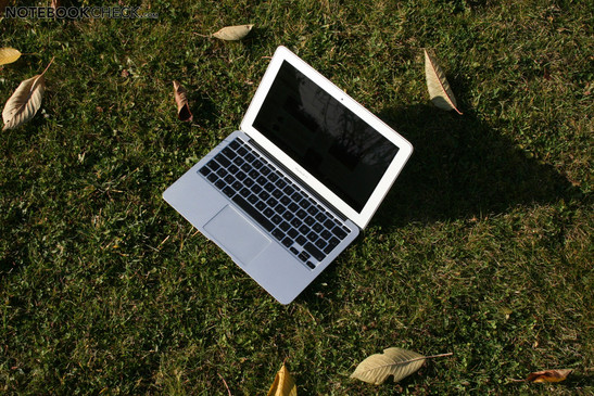 Review Apple MacBook Air 11 Inch 2010 Subnotebook - NotebookCheck