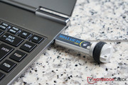 Thick USB flash drives lift the thin case