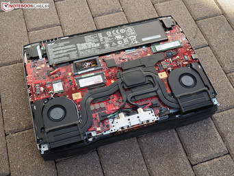 Asus GX700 for comparison