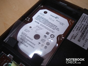 The hard disk sits behind an own, easy to open cover.