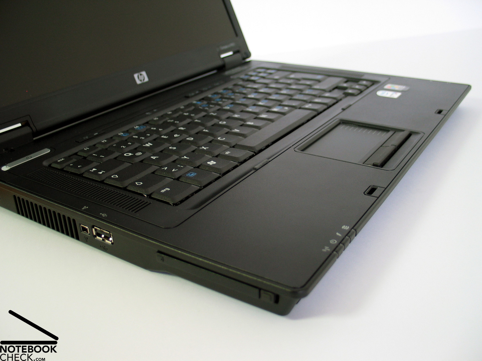 Review HP Compaq nx7400 Notebook - NotebookCheck.net Reviews