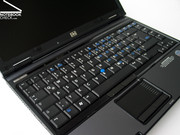 Alike many other notebooks of the HP Compaq business series, also this notebook comes with touchpad and trackpoint.