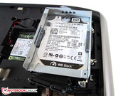 You can equip the 2.5-inch bay with two hard drives.