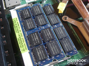 Four GBytes DDR2 RAM already occupy both memory slots