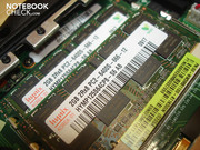 The two main memory modules (2 x 2 GByte DDR2-800, maximum 4 GByte possible)