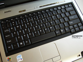 Toshiba Satellite L100-120 Keyboard