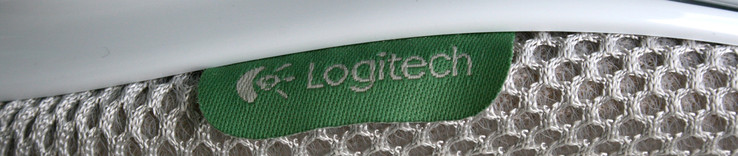 Logitech Speaker Lapdesk N700 - Notebook cooler/ lap cushioning
