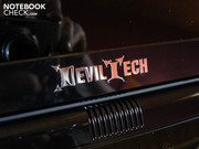 A DevilTech logo adorns the display bezel.