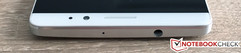 Top: microphone, 3.5 mm audio
