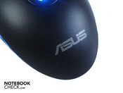...on which the Asus lettering naturally shouldn't be left out...