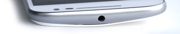 상단 : 3.5 mm 오디오