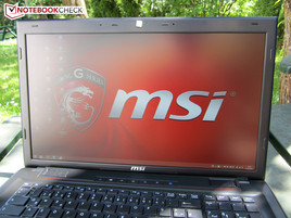 MSI GP70-2PEi545 outdoors