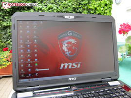 Outdoors: MSI GT70H-80M4811B