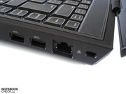 On the right side, two fast USB 3.0 ports are included.