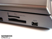 It's completed by a cardreader, a 34mm ExpressCard slot and Firewire
