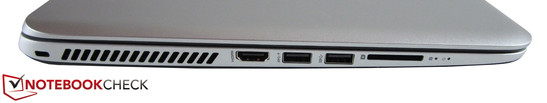 Left: Kensington lock, HDMI, 2x USB 3.0, card reader