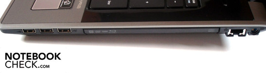 Right: 3x USB 2.0, Blu-Ray-driver, RJ-45 Gigabit-Lan, DC-in