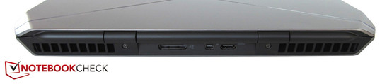 Rear: amplifier, DisplayPort, HDMI