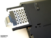 The HDD can easily be removed by loosening one single screw.
