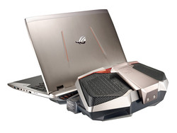 In review: Asus GX700. Test model courtesy of Asus Germany.