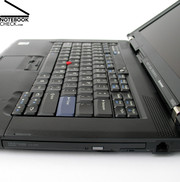 The keyboard appears at first glance to have no remarkable qualities, the usual key-groupings, and a layout typical of the Thinkpads.