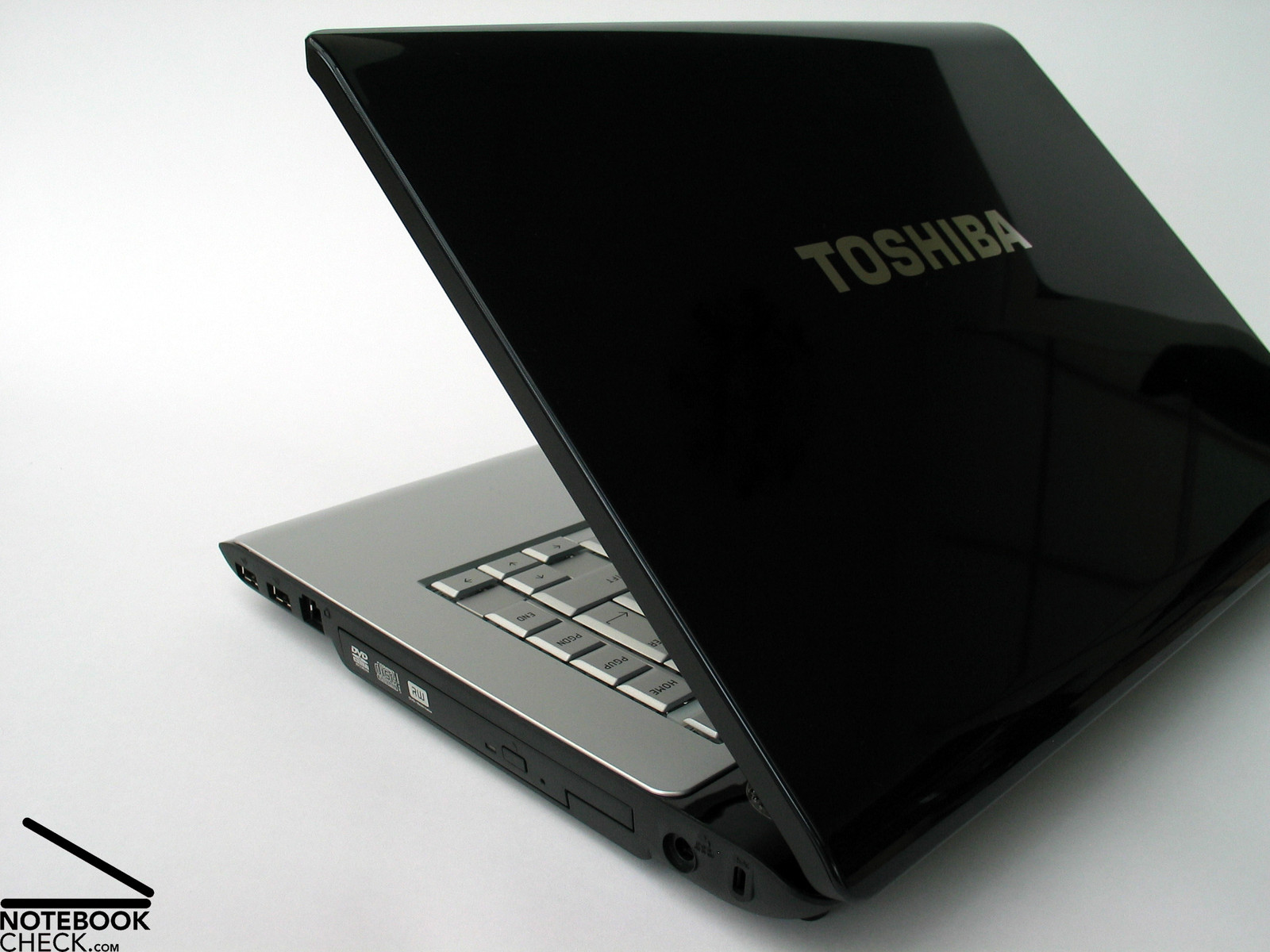 Toshiba : nouveau Satellite Pro A200 15.4'' polyvalent, 980