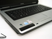 Toshiba Satellite L40-14N Image