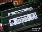 Both RAM slots are already occupied with 2x 2048 MByte DDR3-RAM