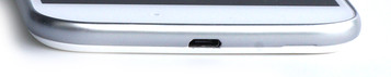 Bottom: USB 2.0