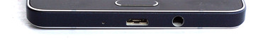Lower edge: Microphone, micro-USB 2.0, 3.5 mm combo audio port