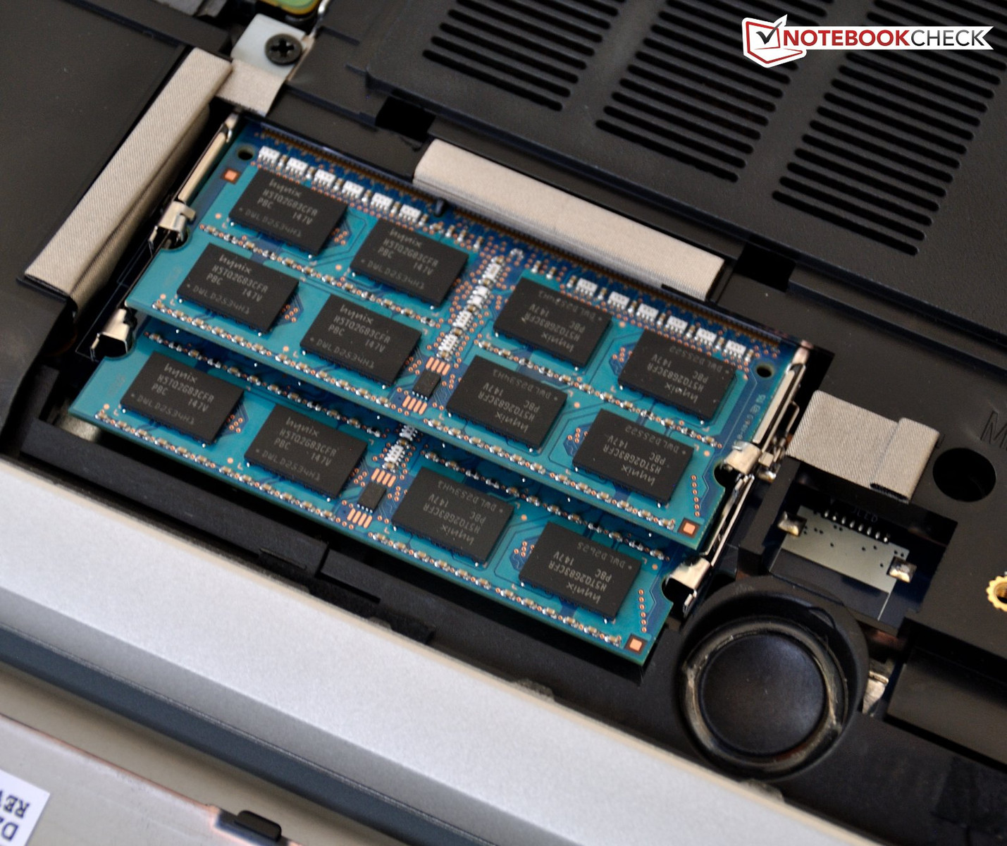 Ram Slot. 15r se 7520 драйвера. Ram Slot Driver. Bga1296 слот под рам. Memory slot