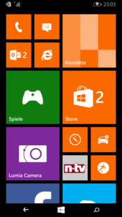 The preview of Windows Phone 10 did not change dramatically in terms of the design, either.
