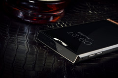 Doogee unveils Titans 3 T3 smartphone with top edge display