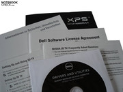 A few info brochures and a software DVD belong to the scope of delivery.