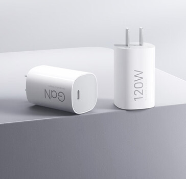 Design and the compact nature of the charger (Image source: JD.com)