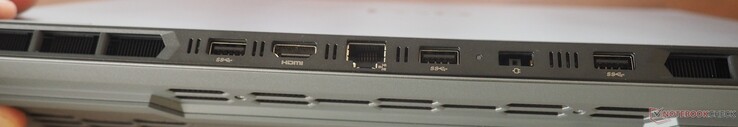 Rear side: 3x USB-A 3.2 Gen1, HDMI 2.1, RJ-45, power supply