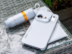 Oppo Find X10 Pro Max with teleconverter