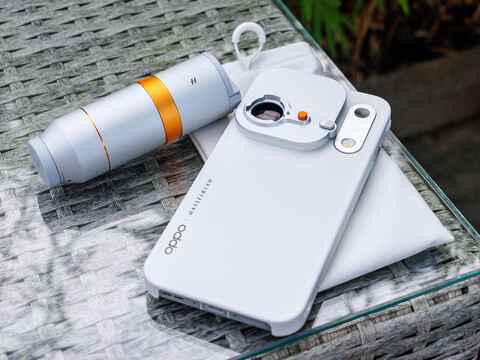 Oppo Find X10 Pro Max with teleconverter