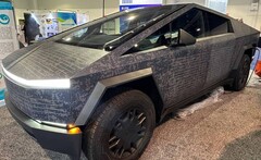 The camo pattern and embedded wires of the cells create a futuristic look (Image source: CT Owners Club)