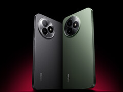 The Redmi K80 Ultra starts at $459 on Giztop. Pictured: the smartphone in two colors. (Image source: Xiaomi)