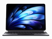 Official accessories for the Pad 5 Pro include a keyboard and stylus (Image source: Vivo)
