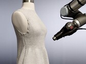 MIT Self Assembly Lab has prototyped a 4D Knit Dress production method that ensures perfect fit using heat. (Source: MIT Self Assembly Lab)