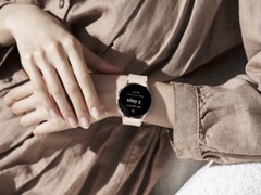 The Samsung Galaxy Watch5 will soon receive a new temperature-based cycle tracking feature. (Image source: Samsung)